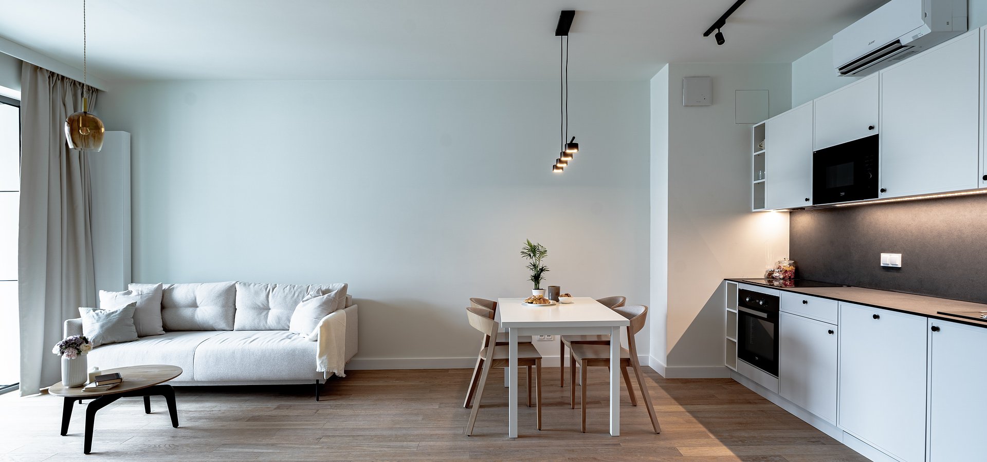 Tétris was responsible for the fit-out of the PRS investment in the historic building at 83 Zlota Street in Warsaw