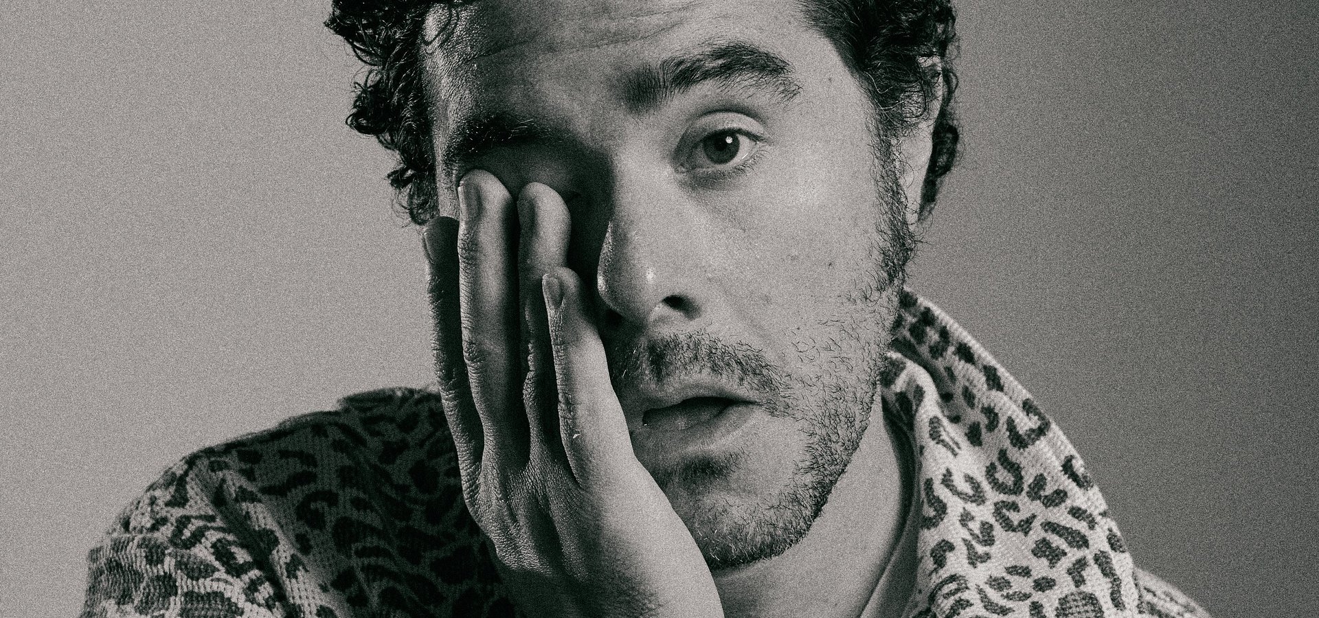 Invitación Conferencia de Prensa Virtual Los Dynamite