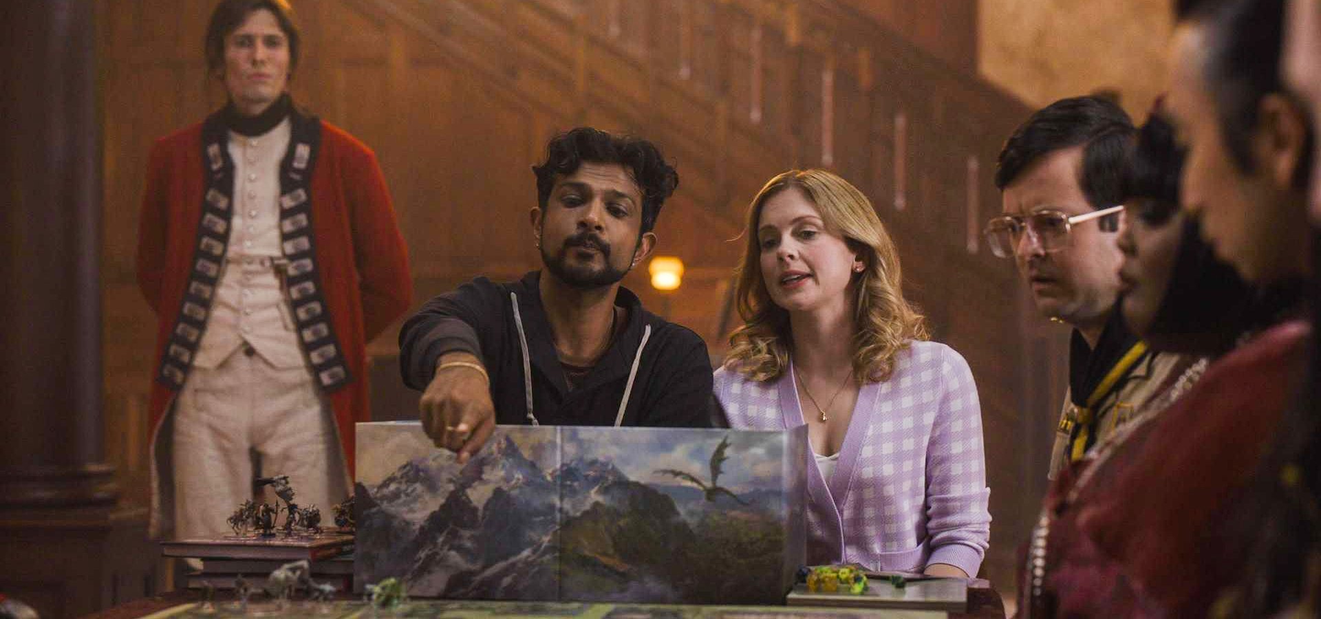 FOX COMEDY FICA “ASSOMBRADO” COM A ESTREIA DE “GHOSTS” EM MAIO