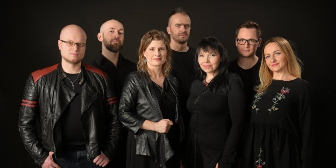 Miłość do folku, rockowo-metalowych brzmień i biały głos! Łysa Góra na Pyrkonie!