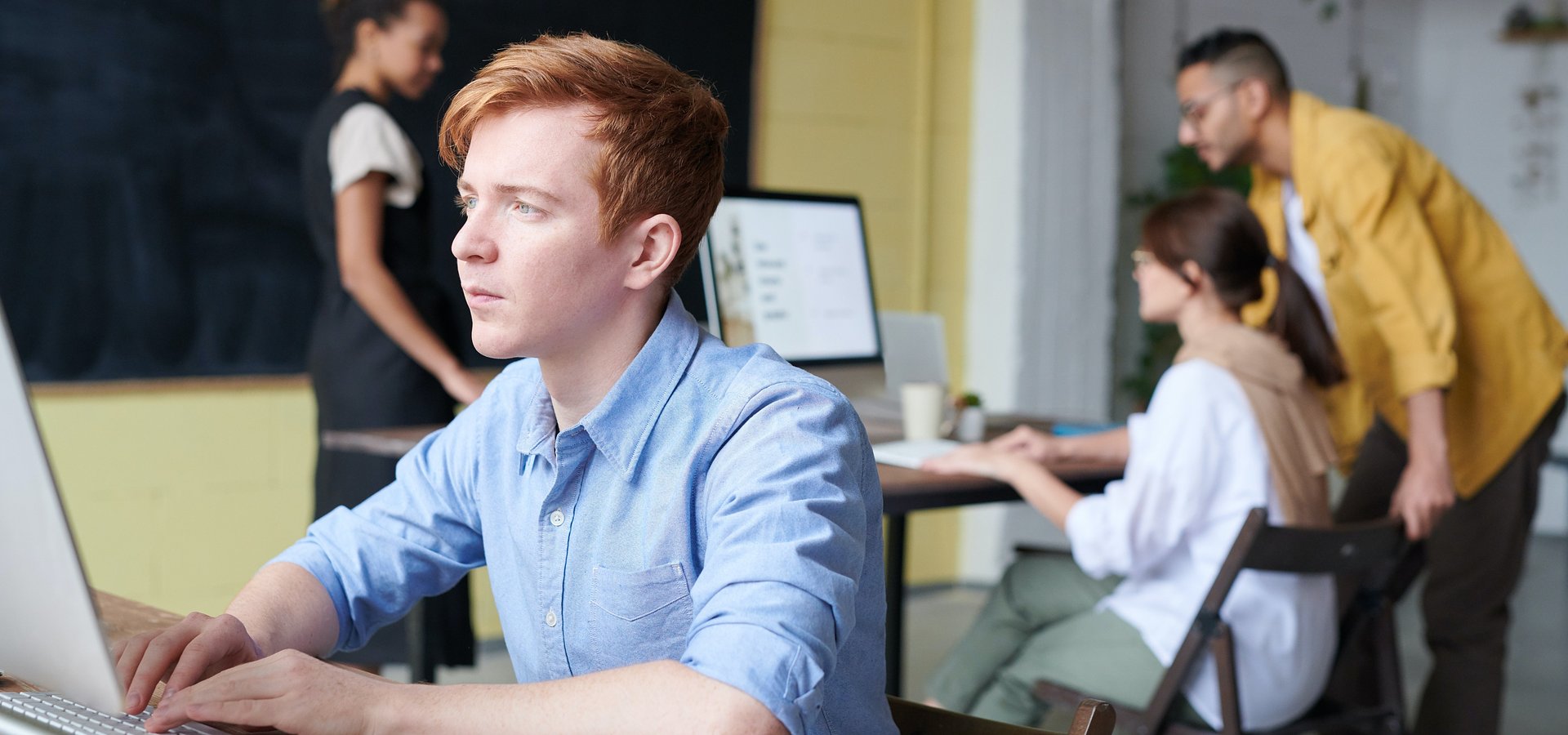 Praca zdalna czy hybrydowa? Pracujący i pracodawcy są w tym temacie zgodni