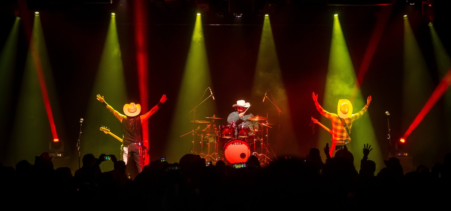 ¡El rock agropecuario de Nunca Jamás regresa a la CDMX con la gira Agrópatas Anónimos!