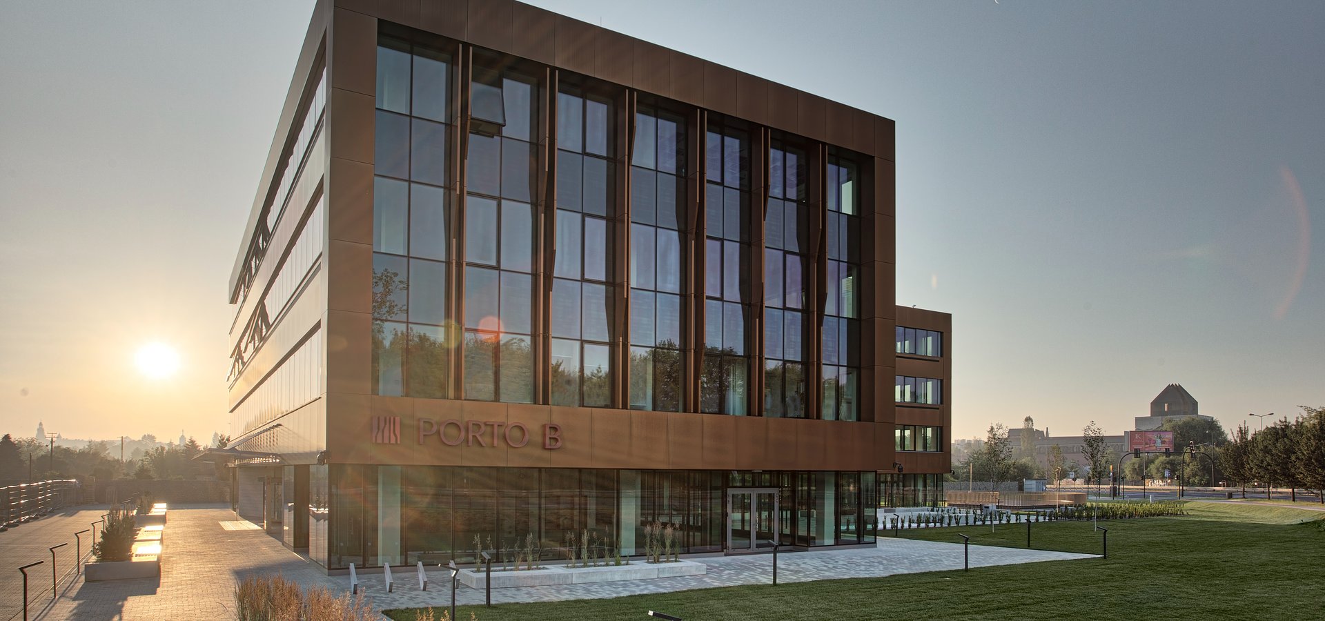 Porto Office nadal siedzibą Petro Vend w Krakowie