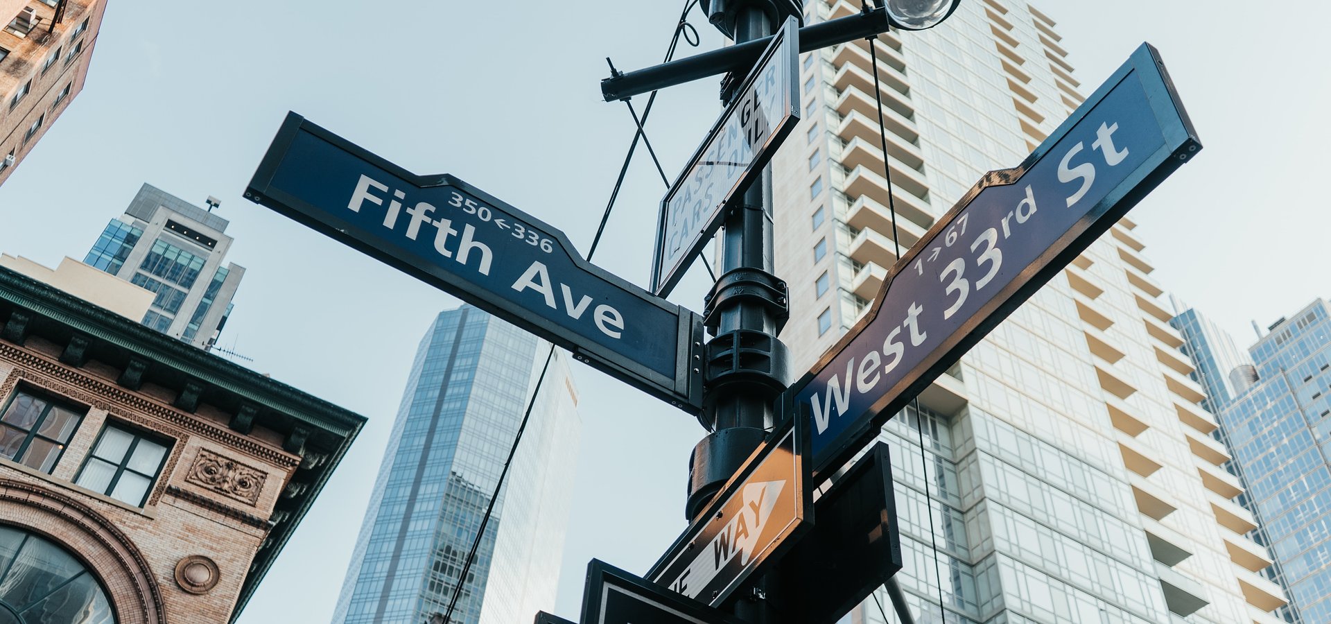 Nowojorska Piąta Aleja najdroższą ulicą handlową świata