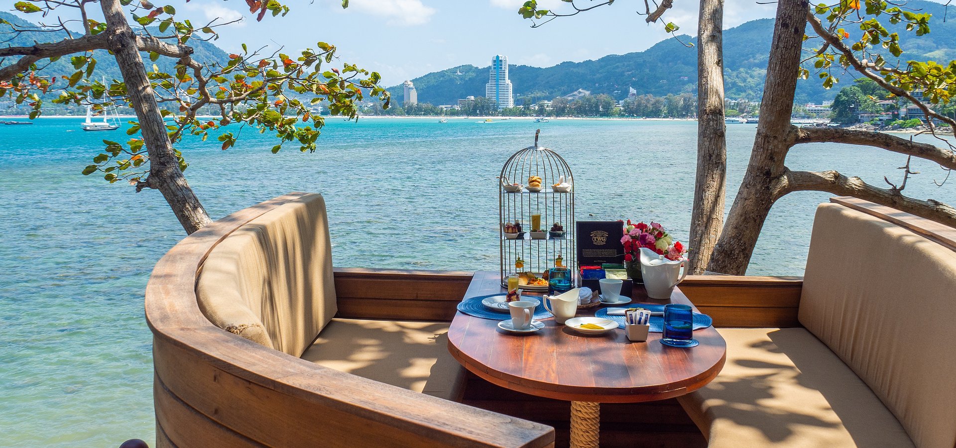 Erhöhen Sie Ihr privates kulinarisches Erlebnis in den TreePods, Amari Phuket