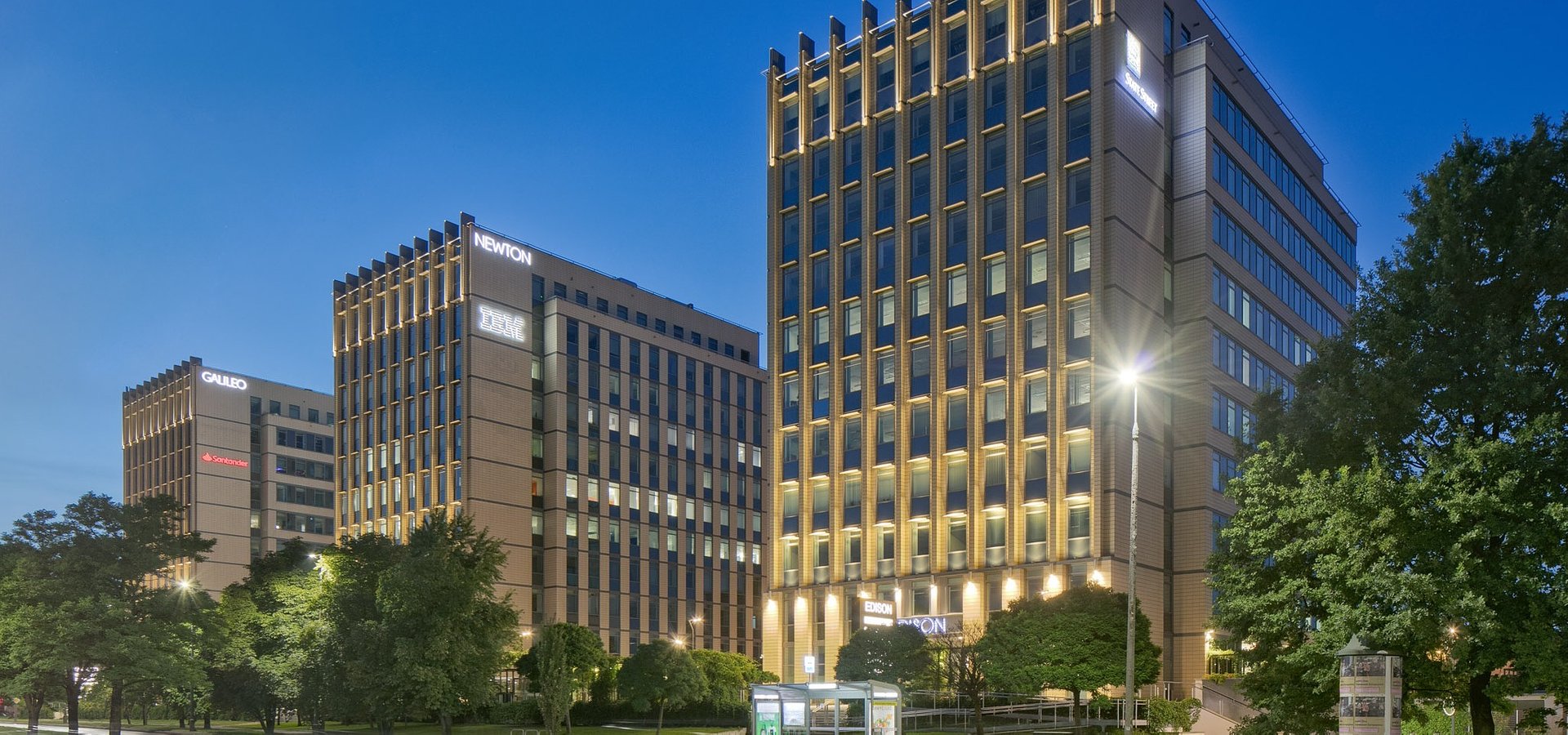 Iliard Architecture & Interior Design w Globe Trade Centre