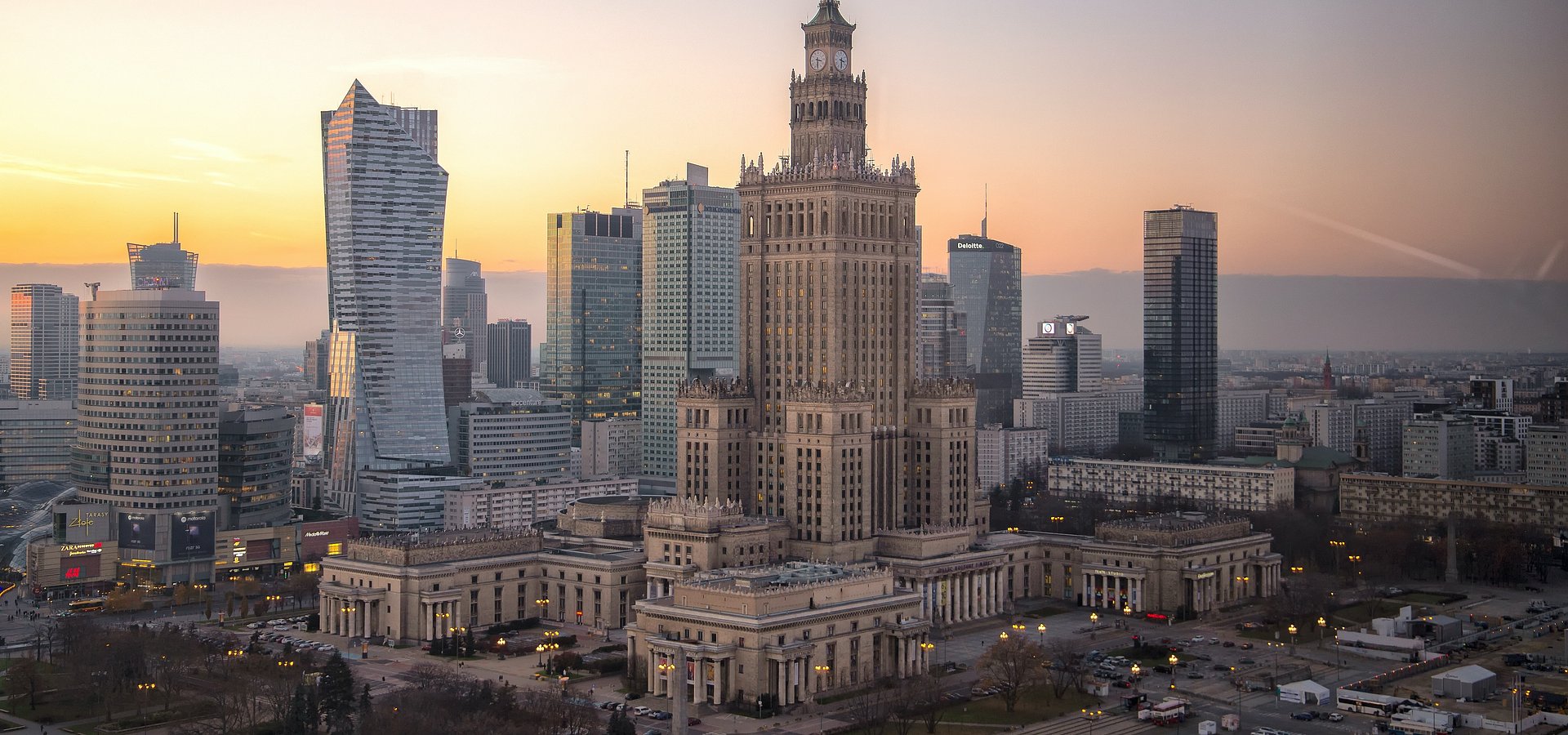 Aktywność deweloperska na rynku biurowym w Warszawie ostro hamuje