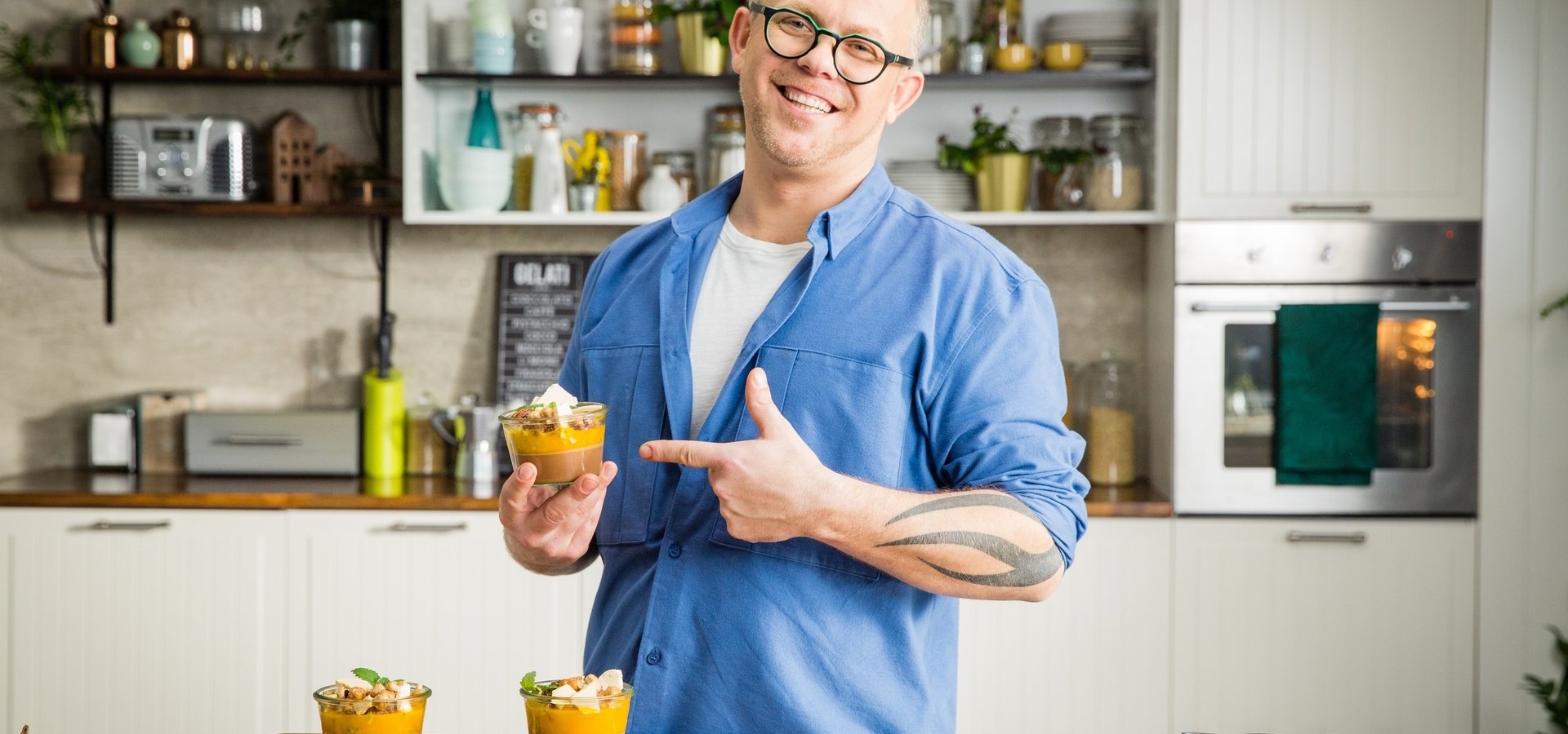 Słodycz i perfekcja, czyli 3. sezon „Deserów Dekera” w marcu w Kuchni+