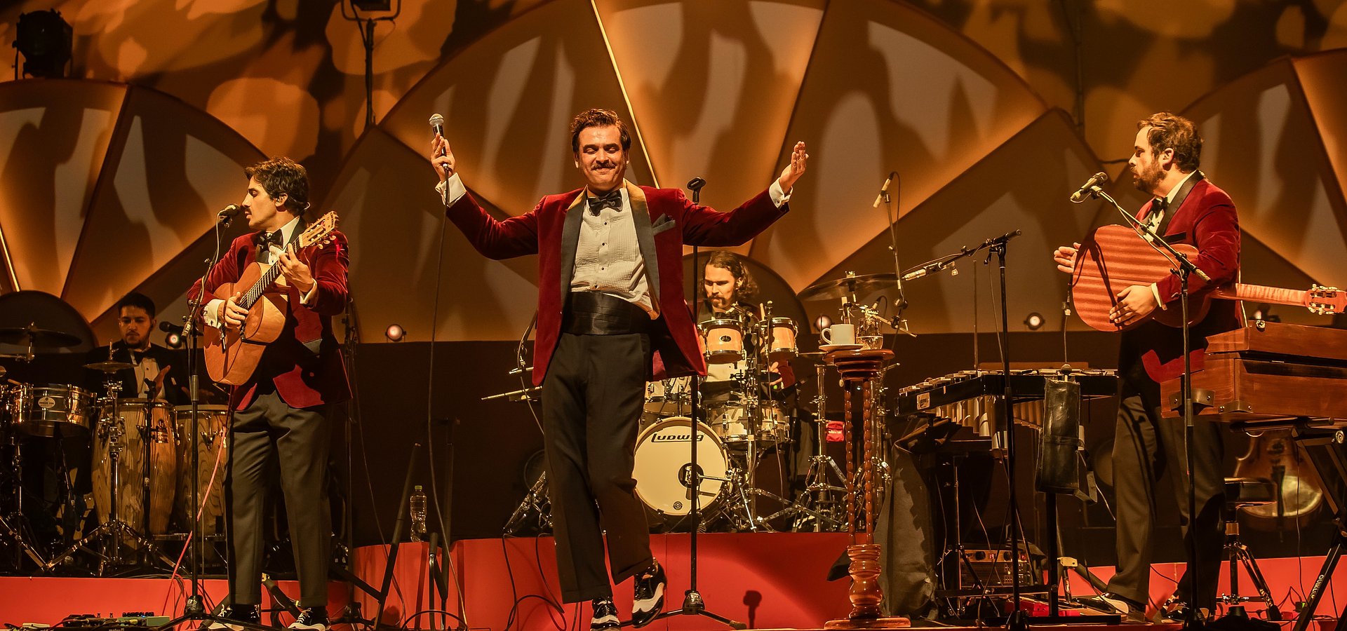 Enjambre en el Auditorio Nacional