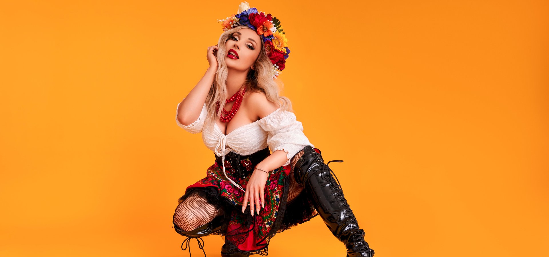 CLEO świętuje dziesięciolecie kariery z nowym albumem  "10"