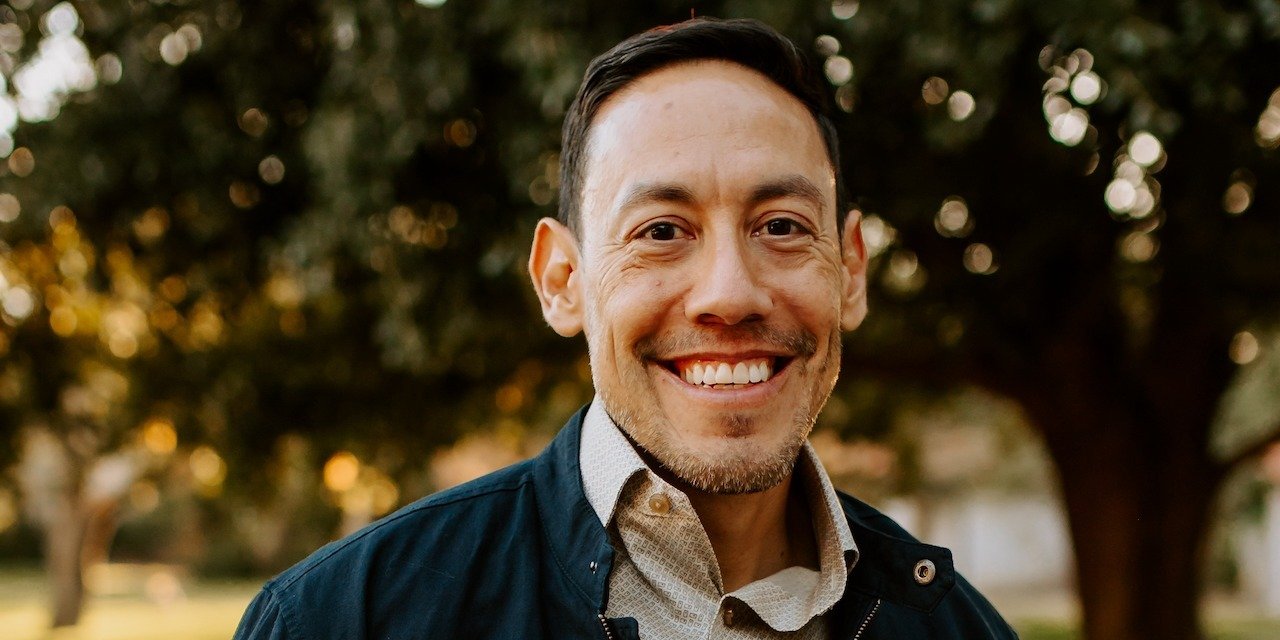 Victor Gonzalez Affiliates with the Tucson-Williams Centre Office of Coldwell Banker Realty