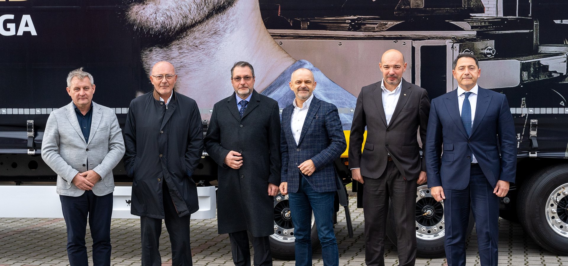 Doğuş Otomotiv dealer for Wielton vehicles in Turkey