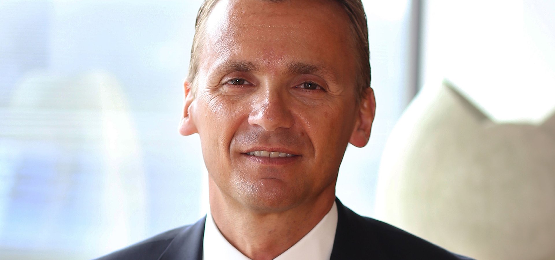 Schroders nomeia Alex Tedder co-Head of Equities juntamente com outras nomeações senior na área de investimentos em mercados públicos