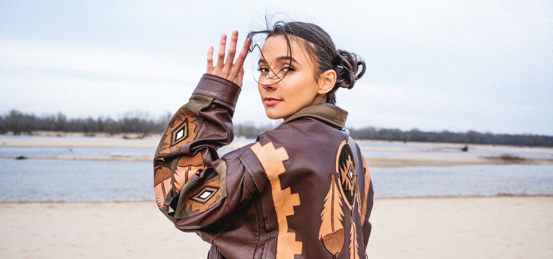 Carla Fernandes z singlem “Chcę tu zostać”
