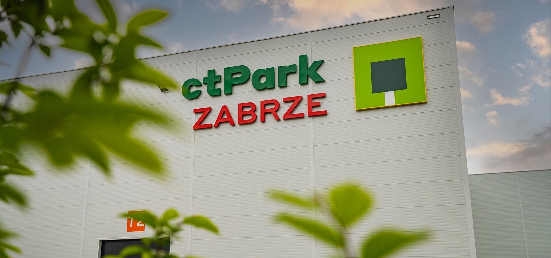 PsiBufet wybuduje fabrykę w Zabrzu. Zatrudni kilkaset osób, by zdrowo karmić psy w całej Europie