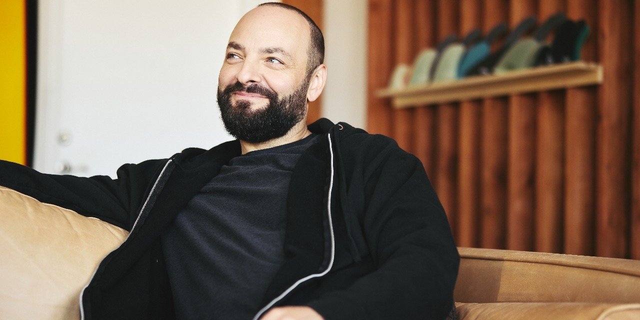 Aaron Bleiweiss Slows Down with "Speed of Light"