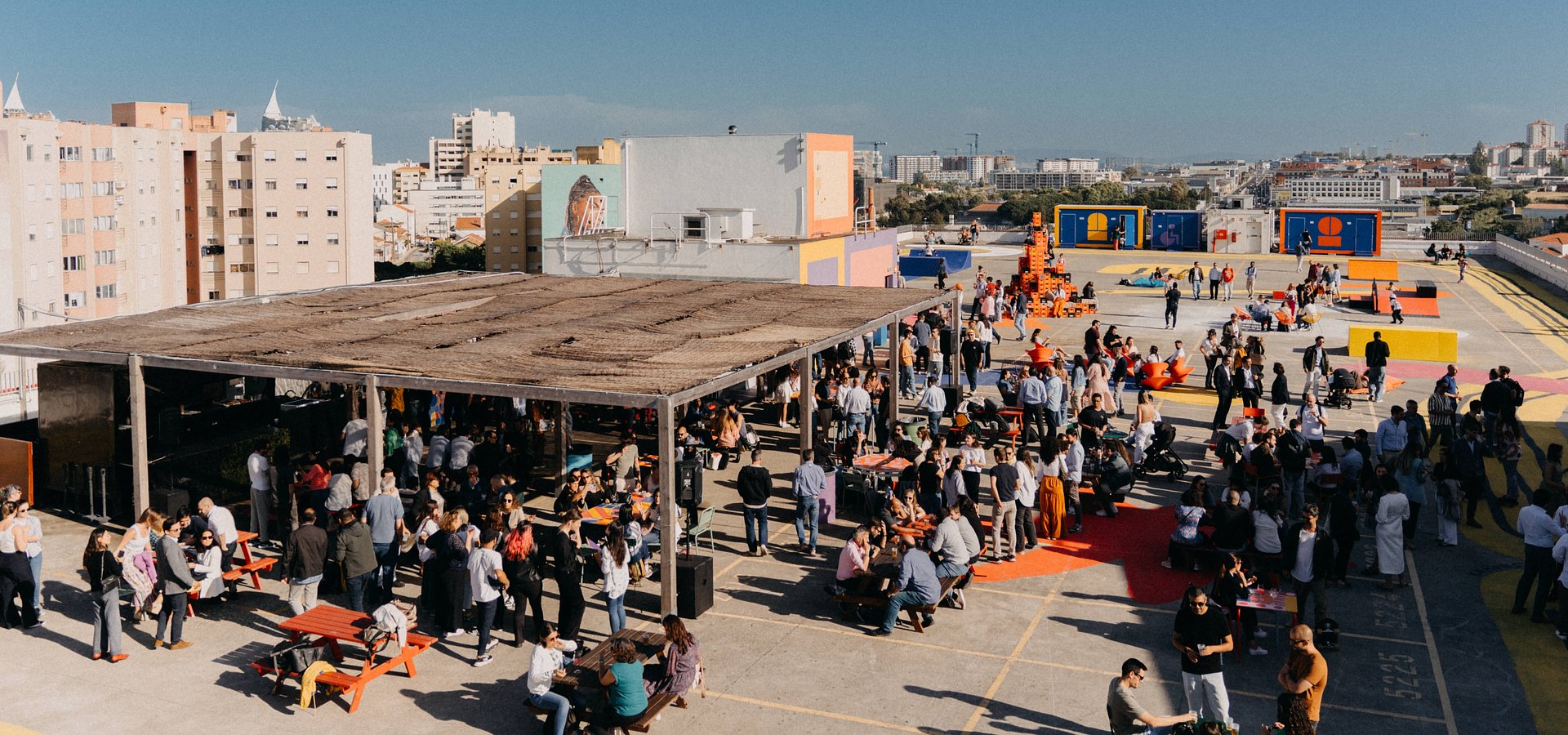 IDB ROOFTOP LEVA FESTAS DOS SANTOS POPULARES ATÉ AOS OLIVAIS COM SARDINHAS MÚSICA POPULAR E MUITA ANIMAÇÃOfinal