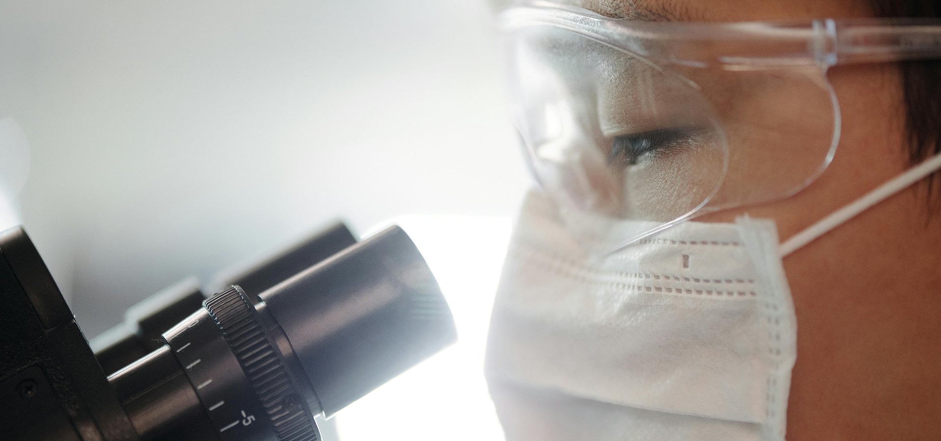 Jaka jest przyszłość technologii w medycynie? [Raport]