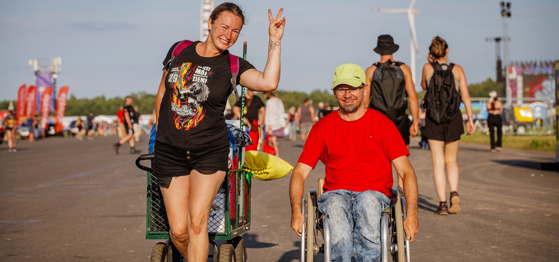 Dostępność dla wszystkich – udogodnienia dla osób z niepełnosprawnościami na Festiwalu
