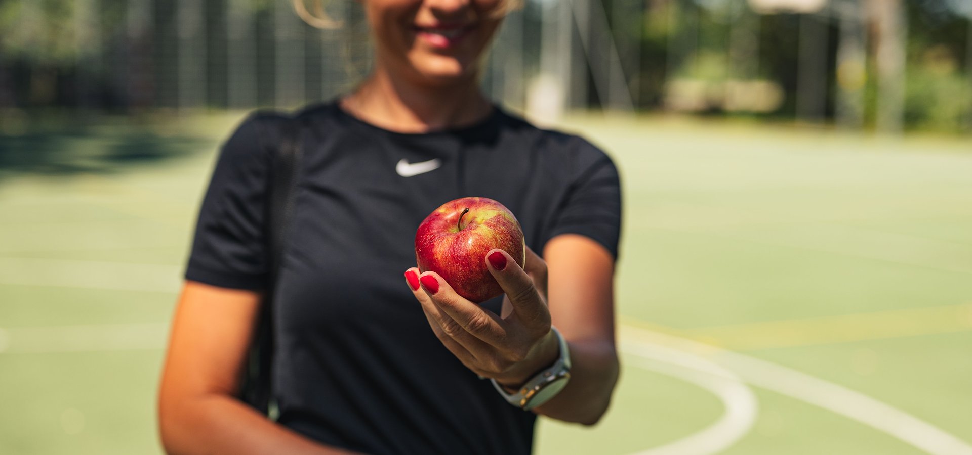 Warzywa i owoce pasują do ludzi uprawiających sport - Kantar Polska
