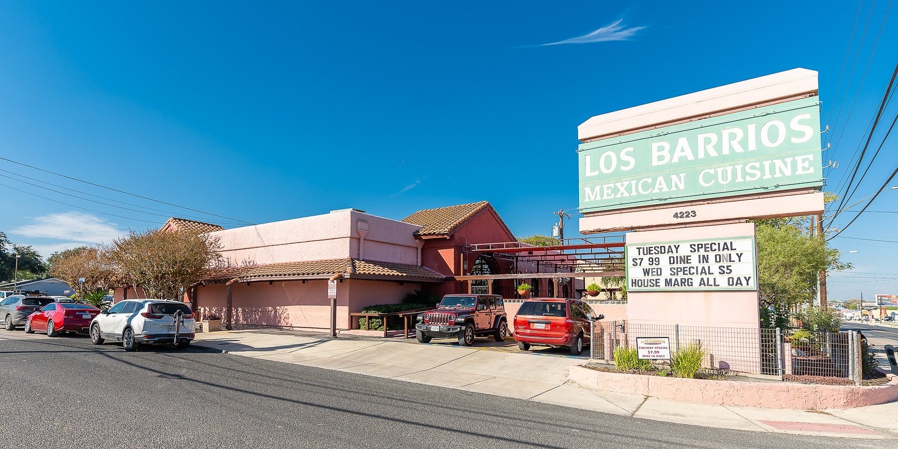 Los Barrios Restaurant Celebrates 45 Years with Mural Unveiling by Local Artist Ana Hernandez