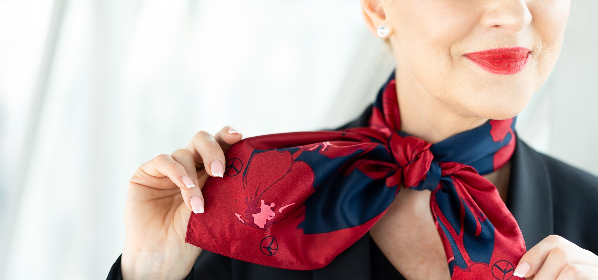 FULL BLOOM. LOT POLISH AIRLINES UNIFORMS WITH A NEW TOUCH STRAIGHT FROM THE PAINTINGS OF POLISH ARTISTS