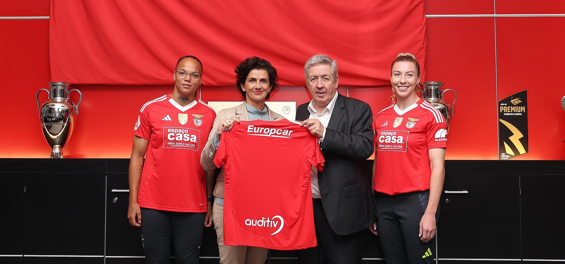 Europcar renova compromisso com o desporto ao patrocinar a equipa feminina de futebol do Sport Lisboa e Benfica