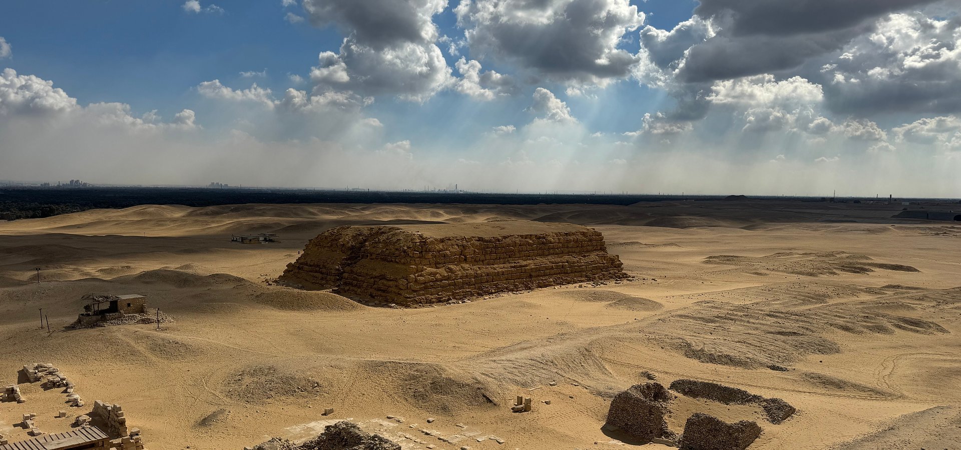 Polscy archeolodzy zbadają królewski grobowiec w Egipcie