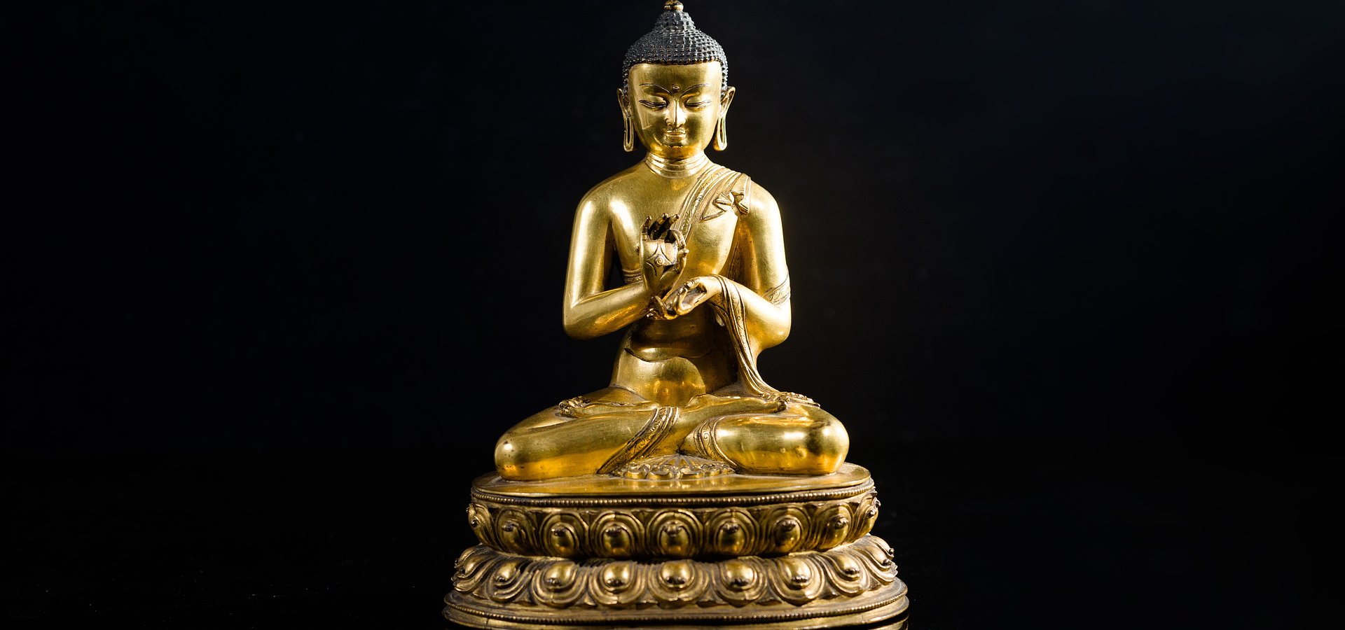 15th century Buddha sells for 10 times low estimate in Chinese, Japanese & South East Asian Art auction at Roseberys.