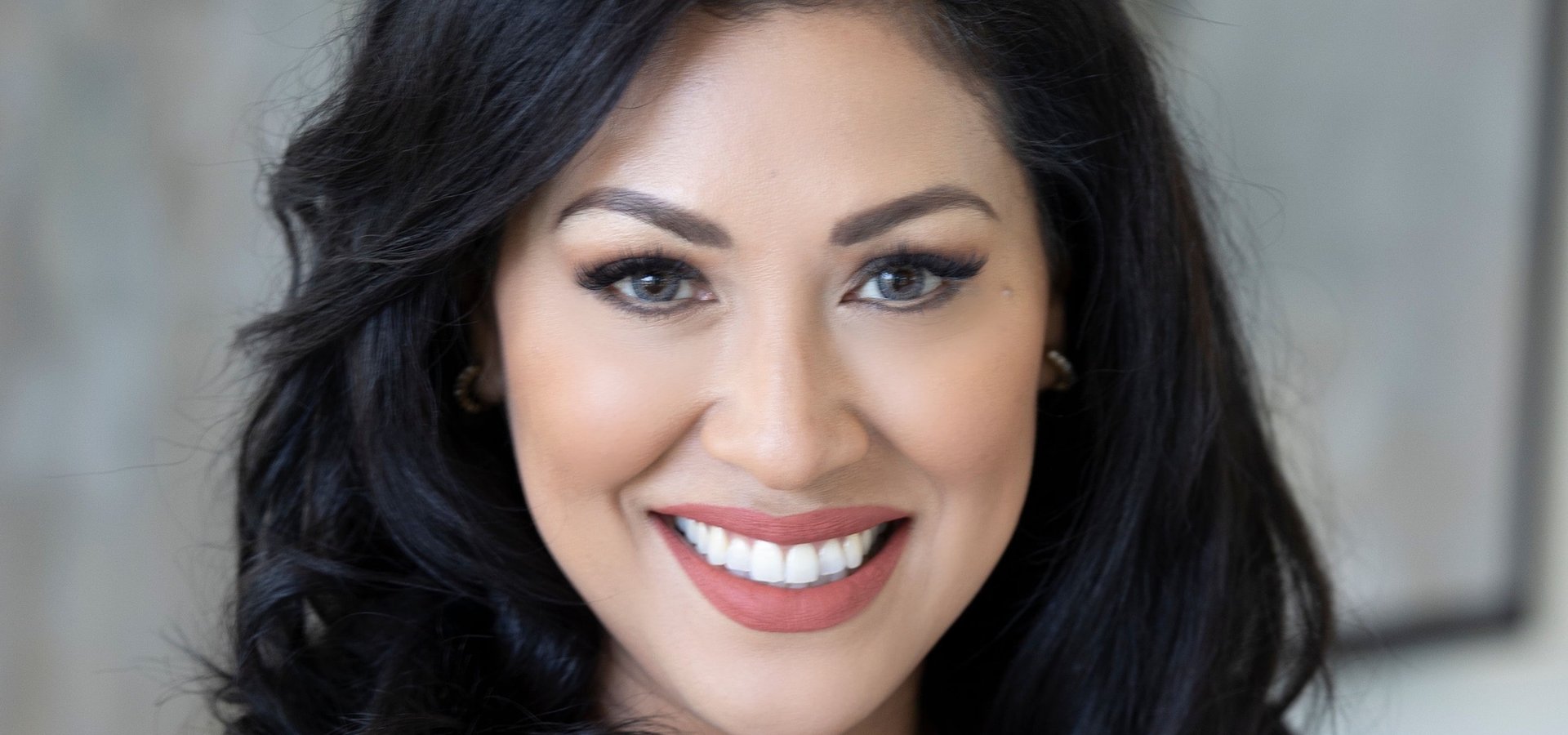 Coldwell Banker Realty Welcomes Wendy Davis as the New Branch Manager of Its Sherman Oaks & Studio City Offices