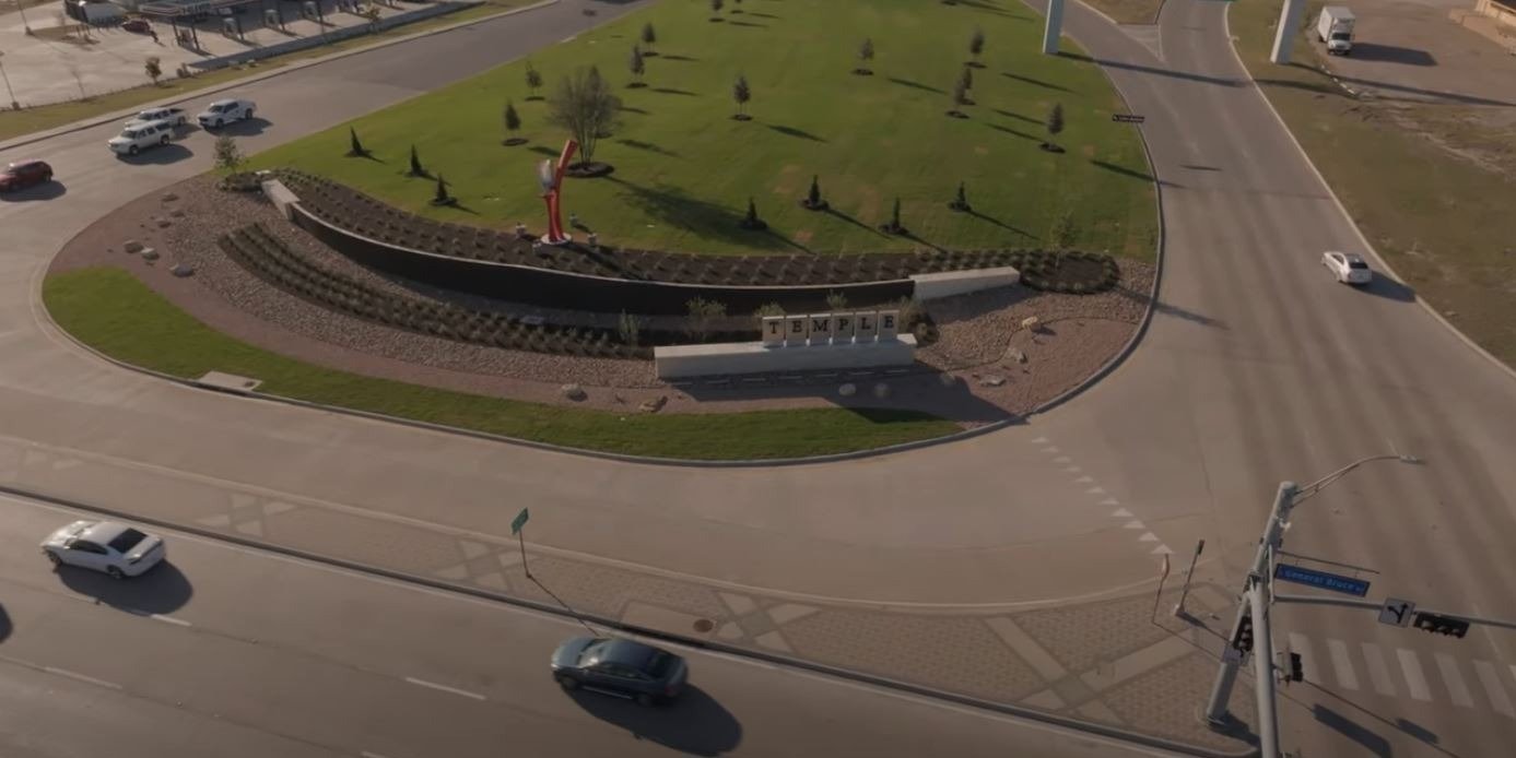I-35 East-West Gateway Project