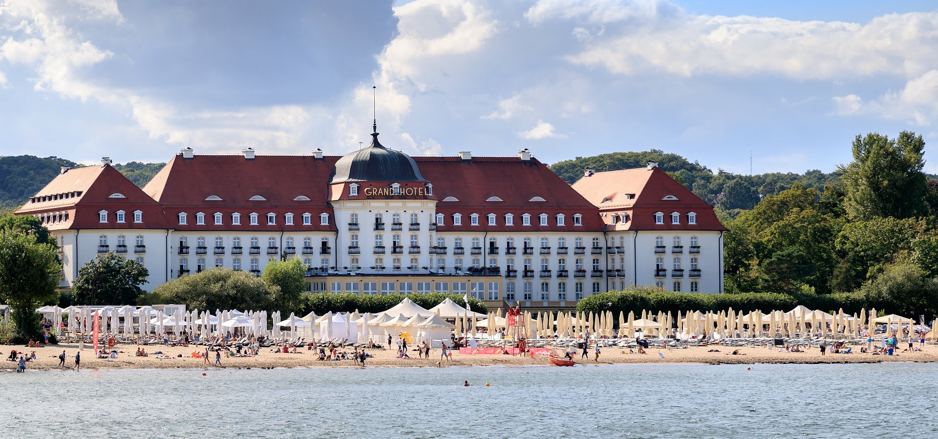 Kultowy Sofitel Grand Sopot sprzedany