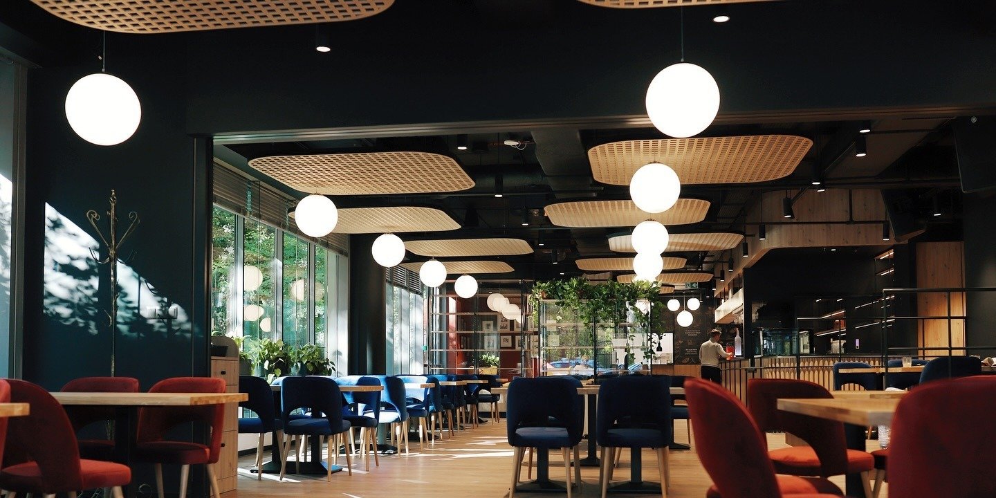 Not just offices. A unique restaurant has opened in Saski Crescent in the centre of Warsaw