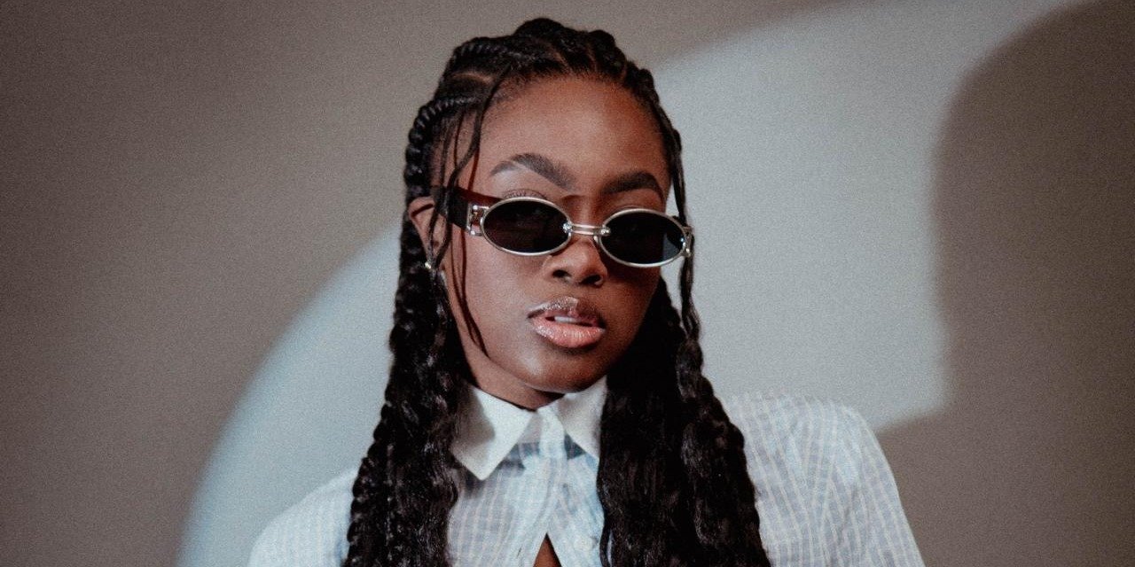 Ysa C estrena “NoNoNo”, una canción poderosa sobre límites, fuerza y amor propio