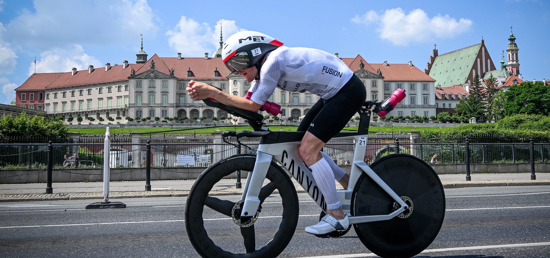 IRONMAN Poland rusza w Warszawie. Triathlonowy weekend w stolicy bije rekordy