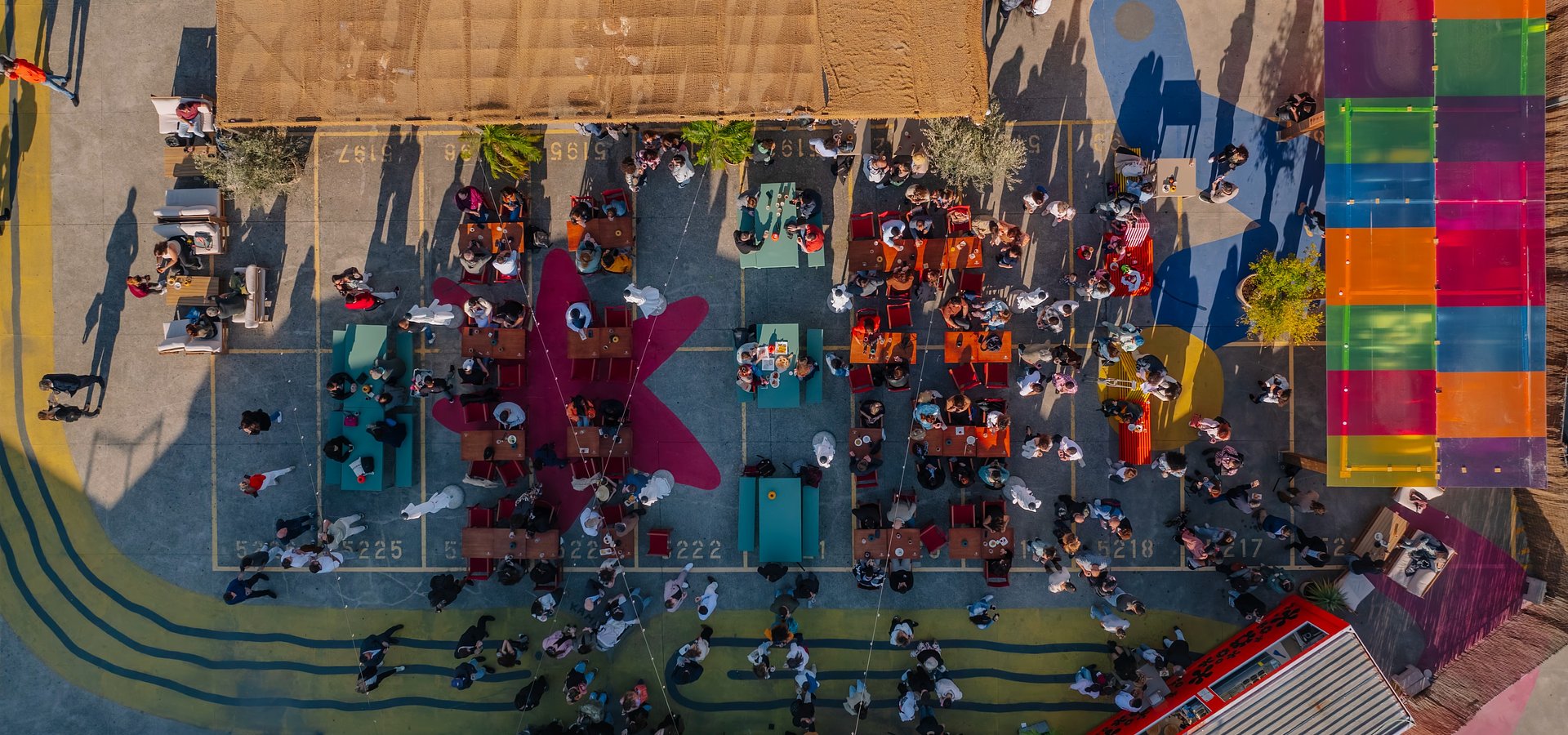 IDB ROOFTOP RECEBE RODA DE SAMBA COM O MESTRE JORGE ARAGÃO