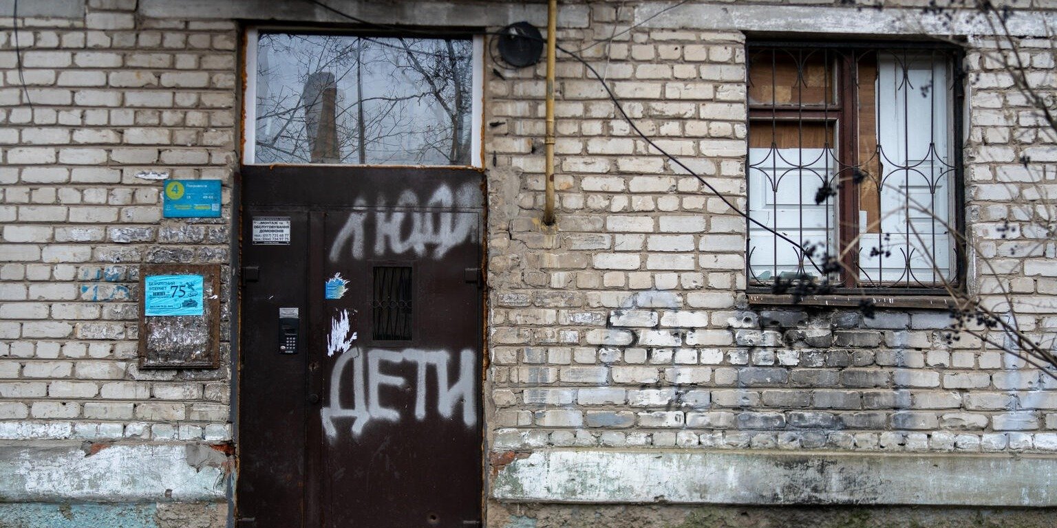 Liczba dzieci zabitych lub rannych w Ukrainie wzrosła trzykrotnie w ciągu ostatnich trzech miesięcy