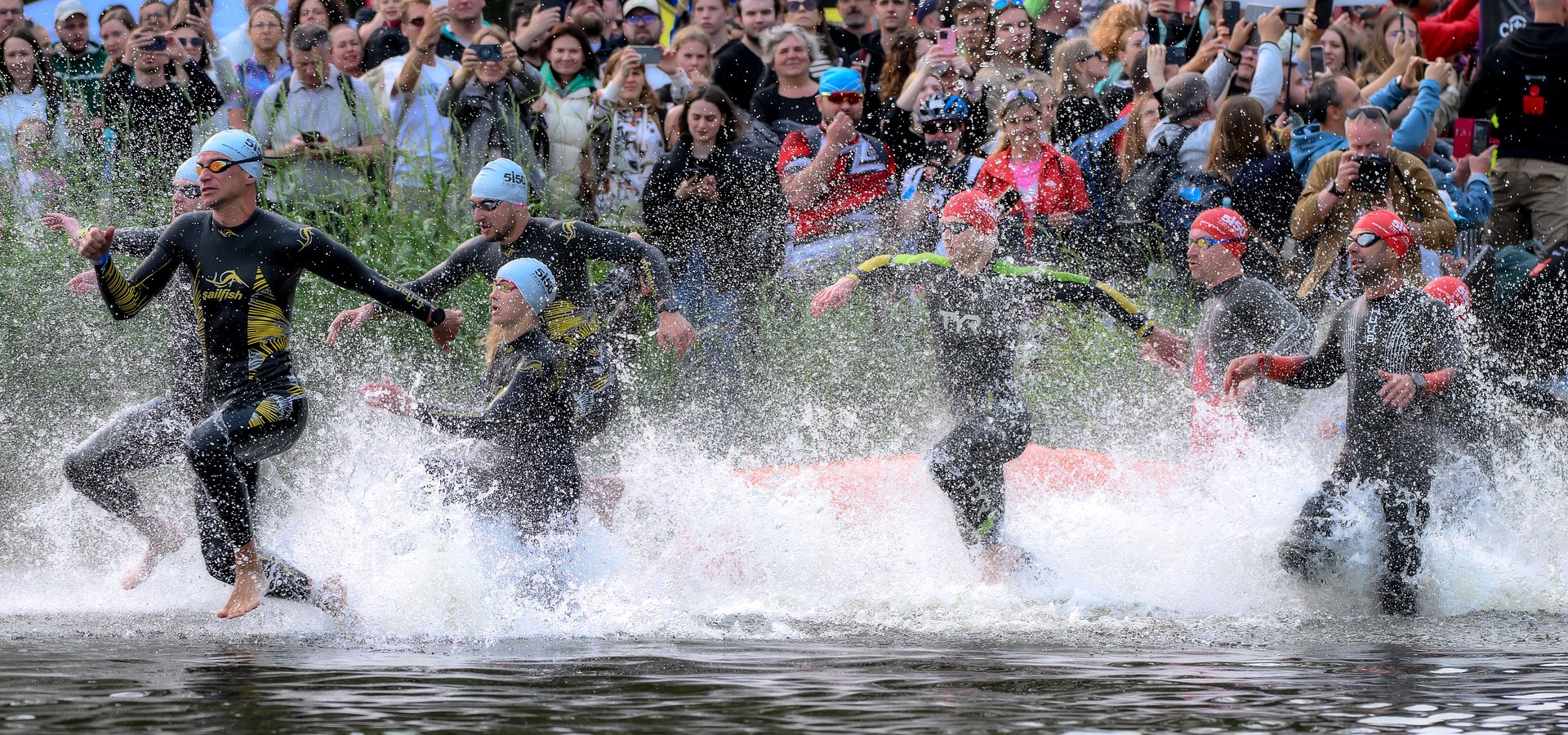 Walka gwiazd w IRONMAN 70.3 Kraków. Małachowski - solo, Karolak i Korzeniowski w sztafecie.