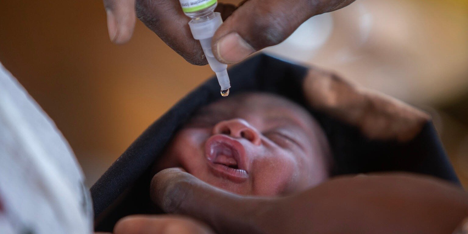 14 mln niemowląt na świecie pozostaje niezaszczepionych