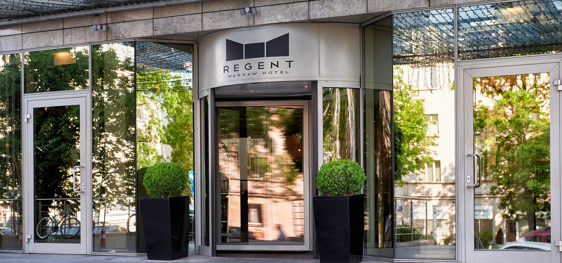 PHN i PHH podpisały list intencyjny w sprawie modernizacji Hotelu Regent w Warszawie
