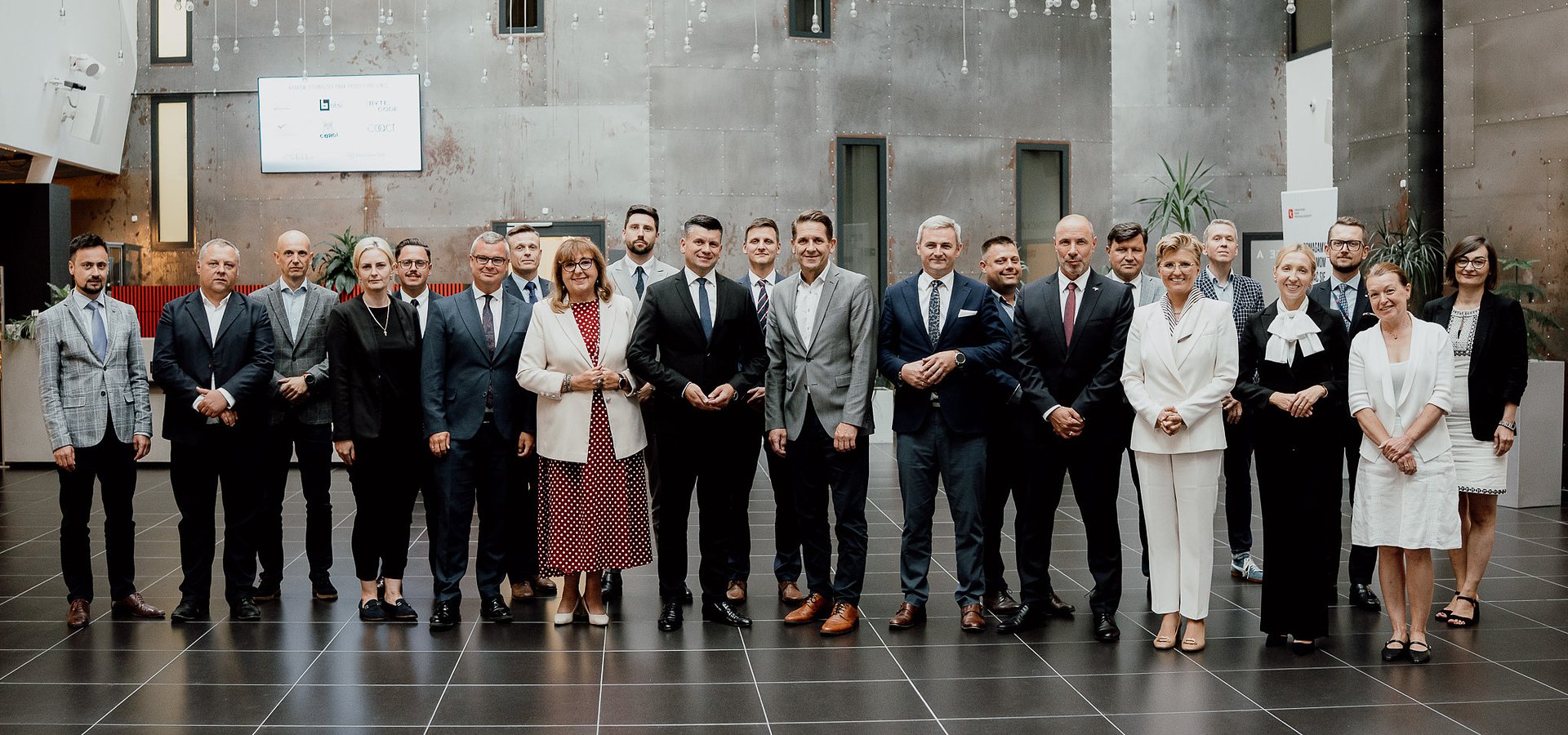 MAN Truck & Bus Considers New Investments in the Region – Strategic Talks at Krakow Technology Park