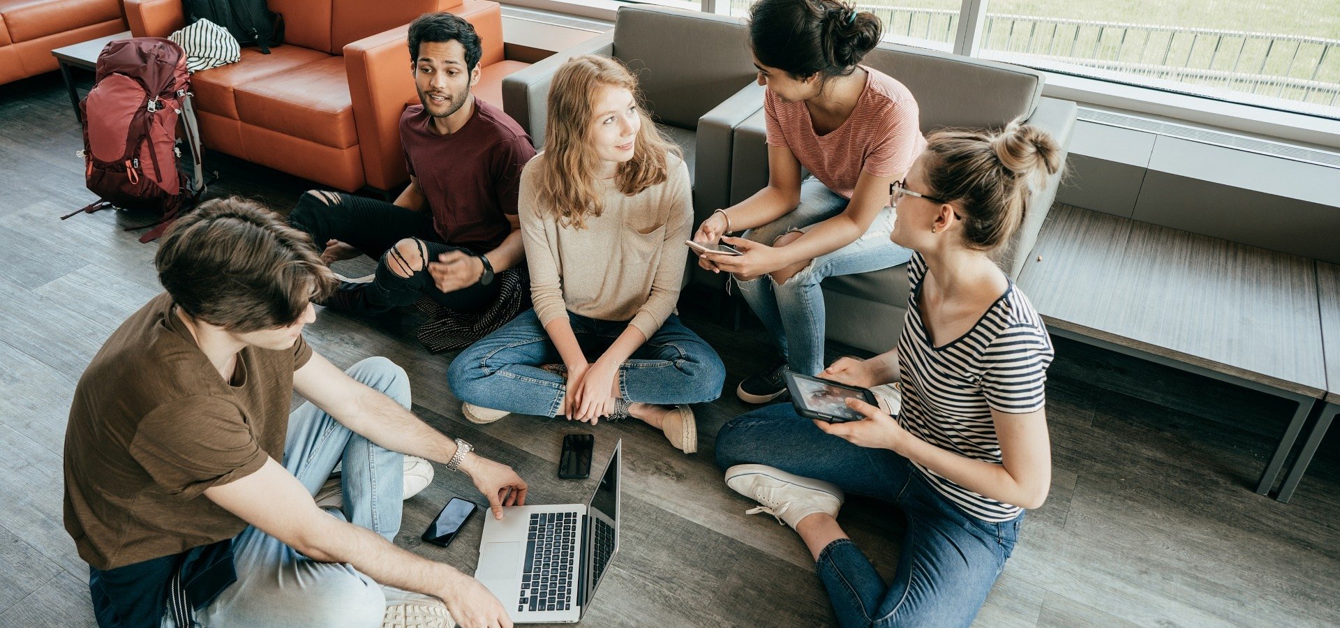 Zielona luka kompetencyjna rośnie. Czy firmy nadążą za młodym pokoleniem?