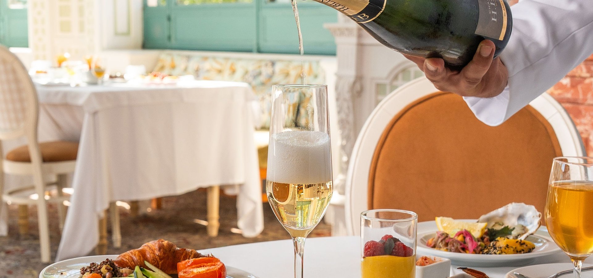Pestana Palace lança novo Champanhe Brunch ‘À La Mer’ em parceria com casa francesa H.Blin