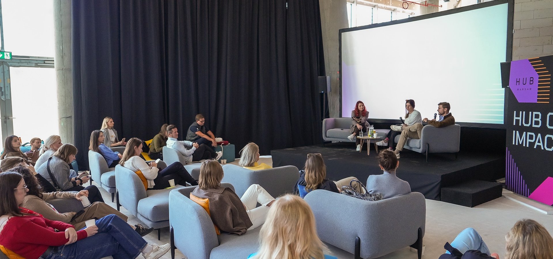 Sztuczna inteligencja nie zlikwiduje Twojego etatu, ale Twoje umiejętności mają datę ważności