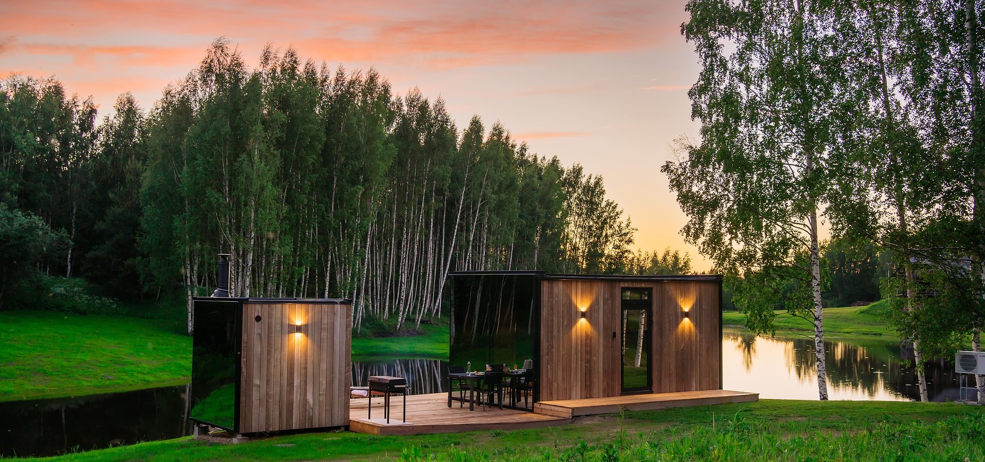 Reflection Meets Tranquillity: First ÖÖD Mirror Houses in New Hampshire