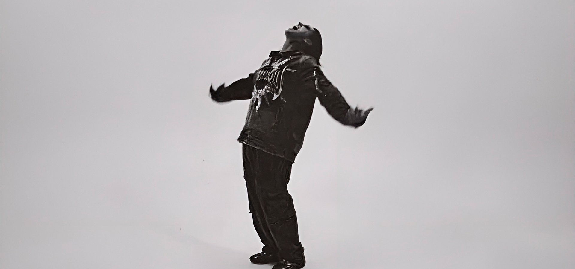 Sebas Bárcenas redefine el desamor con su nuevo sencillo “A Mí Me Encantaría Decirte”