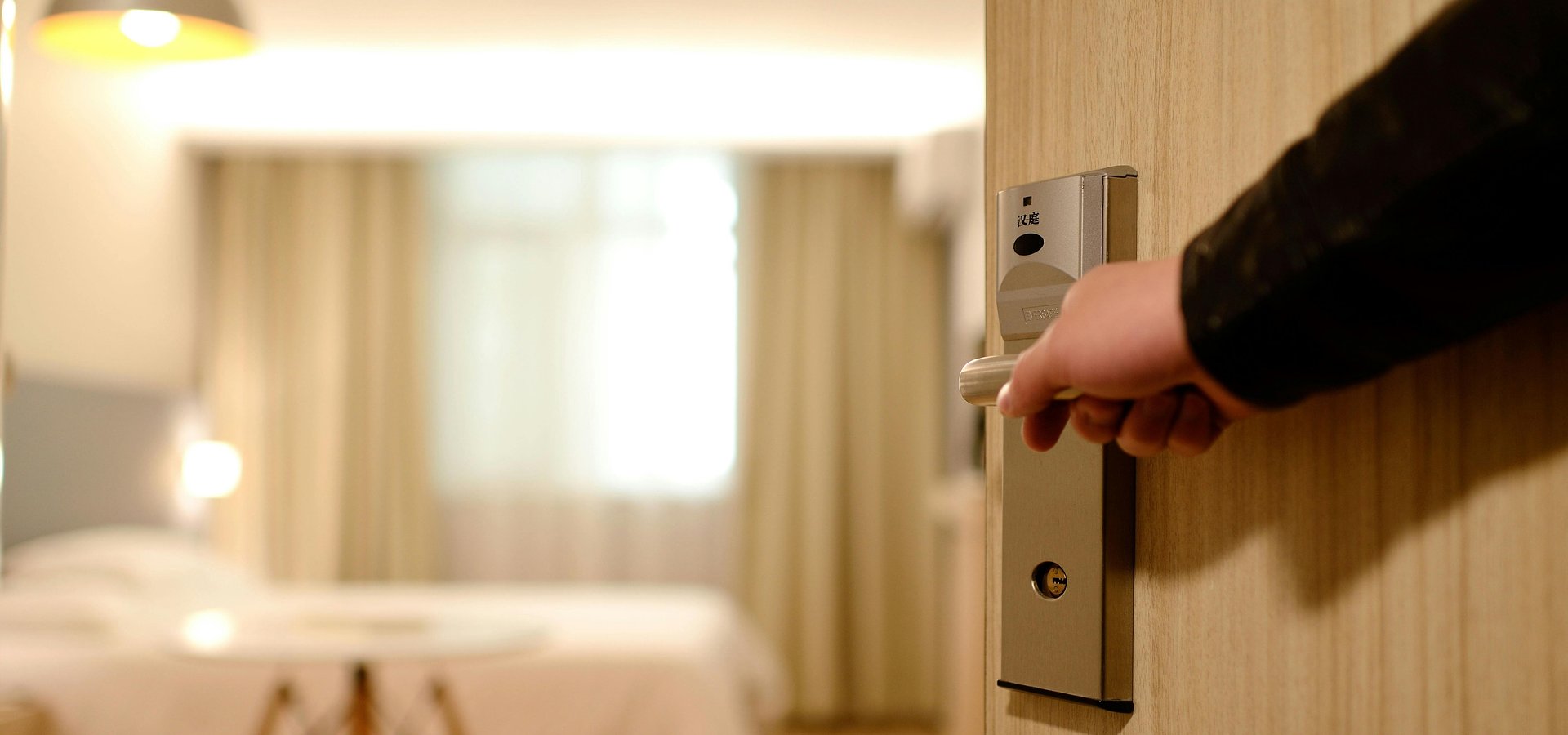 Rekordowy ruch turystyczny i silne ożywienie rynku hotelowego w Polsce