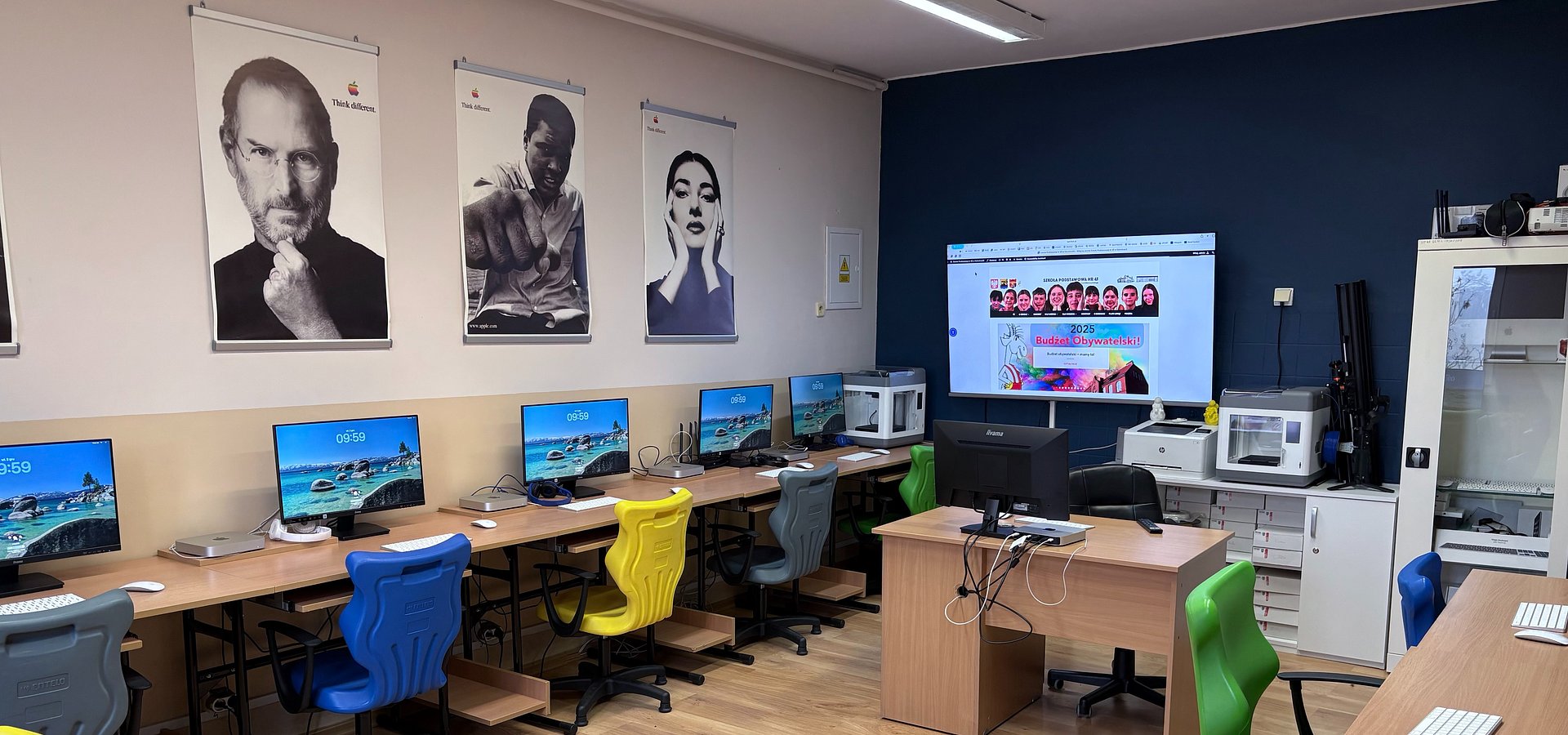 Katowice rozwijają projekt „Generacja AI”. Kolejny etap programu edukacyjnego iSpot oraz Fundacji OFF School obejmie wszystkie typy szkół w mieście.