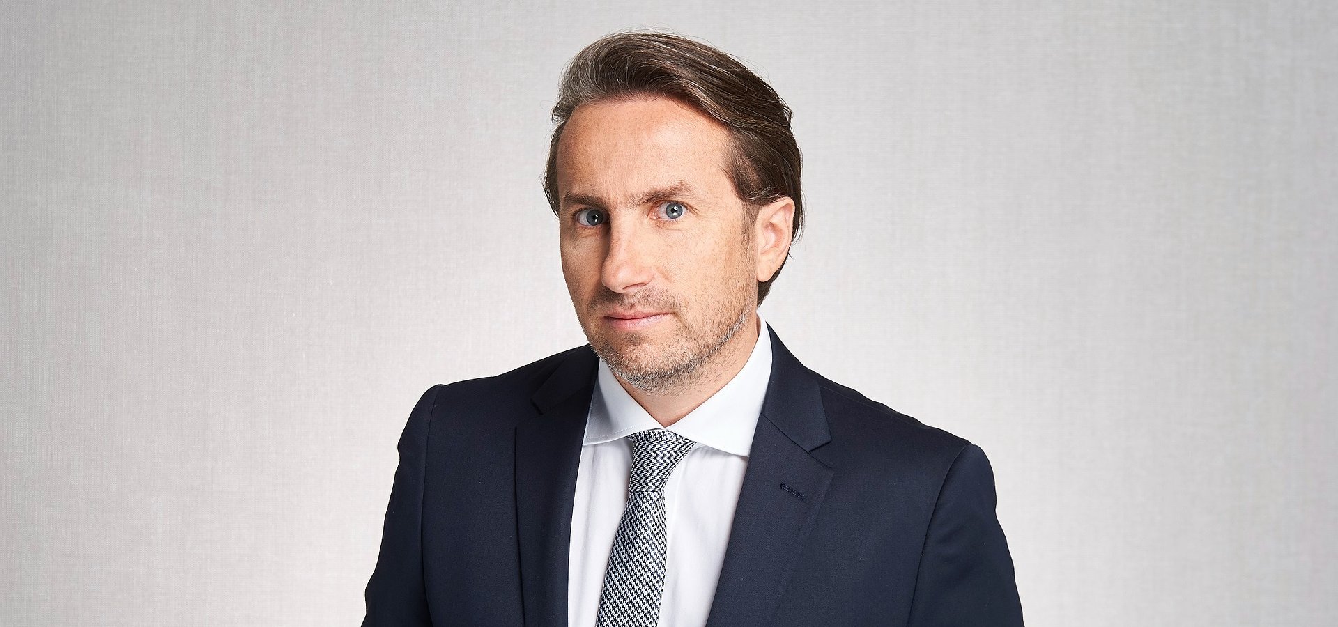 Aflofarm: „albo grubo, albo wcale”. Gra o digital w wielkiej skali