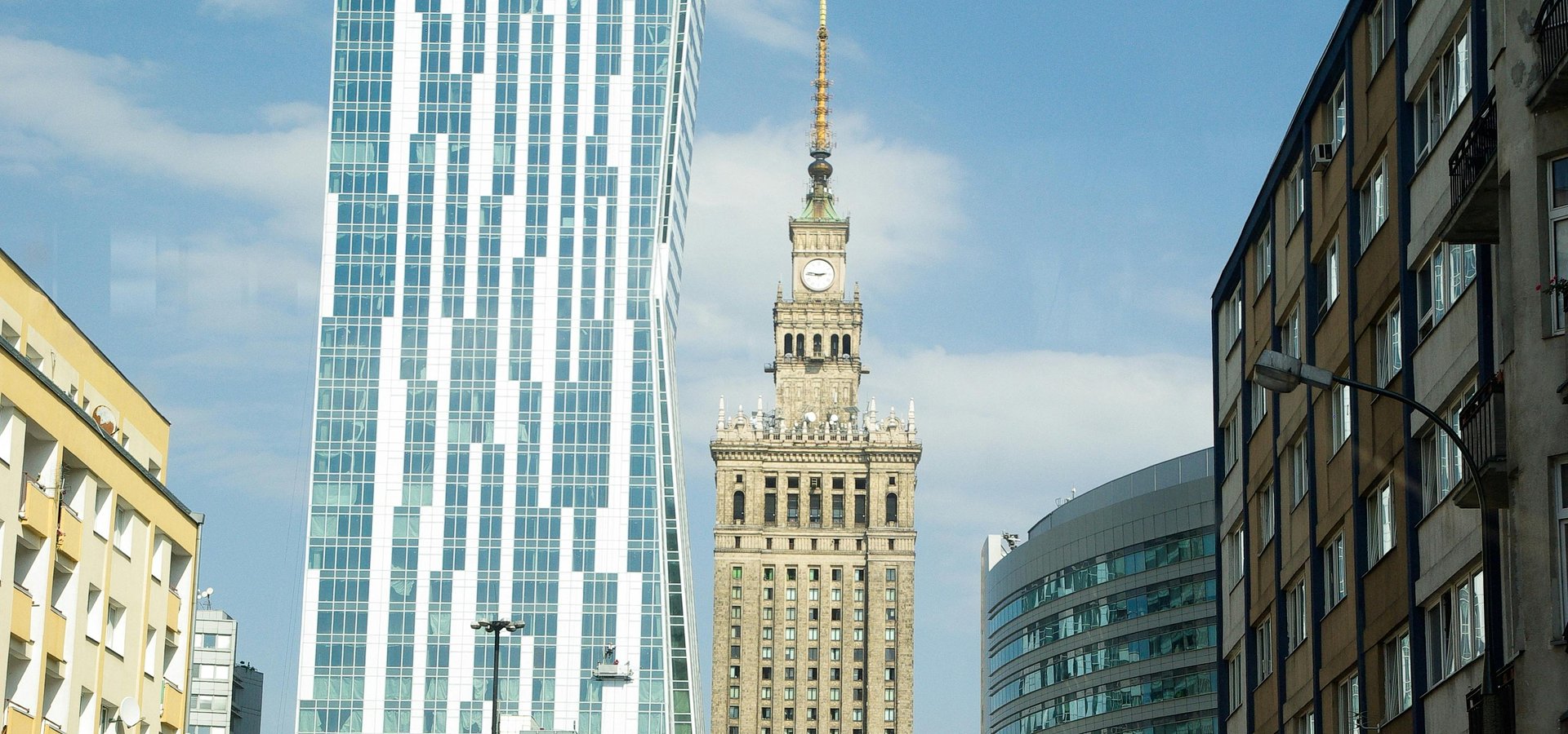 Polish capital hits a record high. Cushman & Wakefield summarises 2025 in the commercial property market